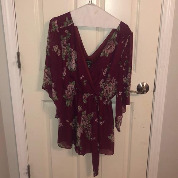 romper - Picture 1 of 3